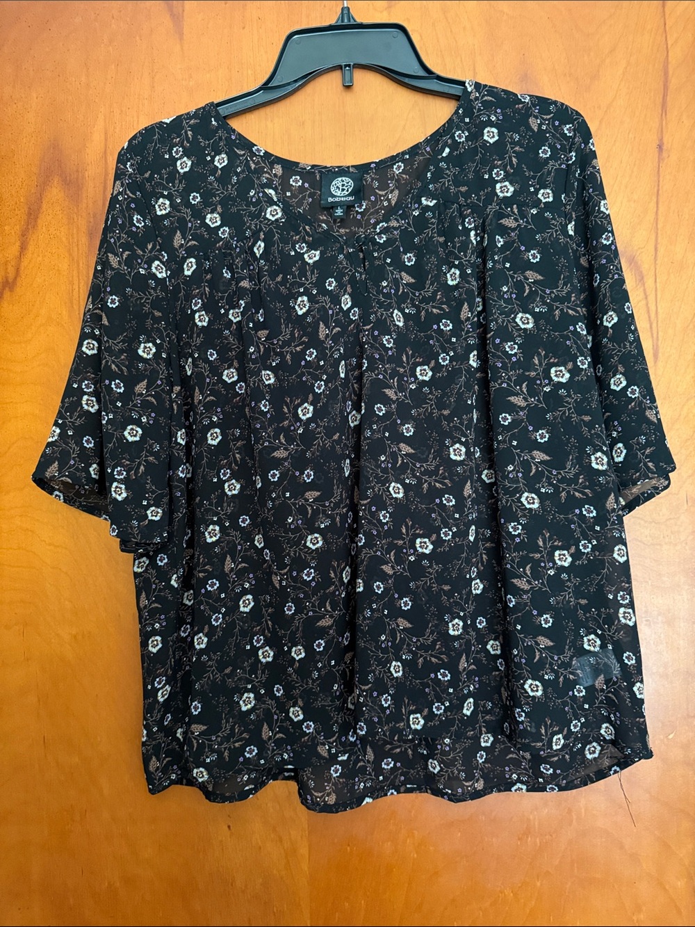 Bobeau Black Floral Short-Sleeve Blouse